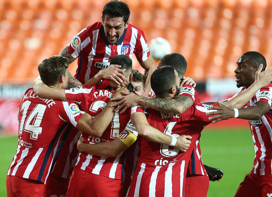 Temp. 20-21 | Valencia - Atlético de Madrid | Savic piña celebración