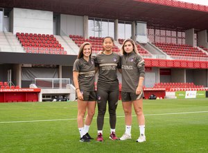 Temp. 20-21 | Atlético de Madrid Femenino | Bernabé, Claudia Iglesias y Jana