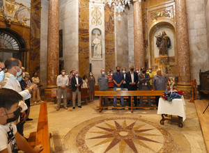 Ofrenda El Burgo de Osma Miguel Ángel Gil y Enrique Cerezo