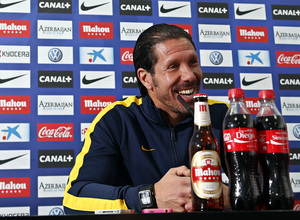 temporada 13/14. rueda de prensa de Simeone en Majadahonda.