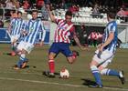 Vicente, que marcó el gol del triunfo ante la Real Sociedad B, dispara a puerta en un momento del partido