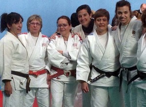 Temporada 2013-2014. Lola Romero asistió al I encuentro de mujeres Judokas