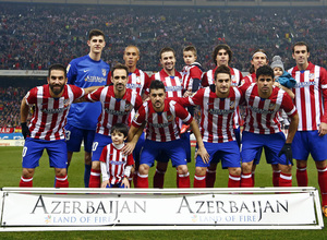 temporada 13/14. Partido Atlético de Madrid - Barcelona. Once inicial posando