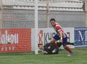 Aquino celebra el gol que, a la postre, significó el del triunfo ante el Getafe B