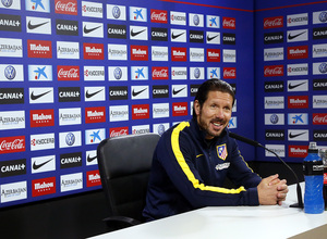 temporada 13/14. rueda de prensa de Simeone en Majadahonda