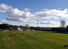 temporada 13/14. Entrenamiento en la Ciudad deportiva de Majadahonda. Jugadores estirando