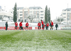 temporada 13/14. Entrenamiento en la Ciudad deportiva de Majadahonda. Jugadores entrenando mientras nieva