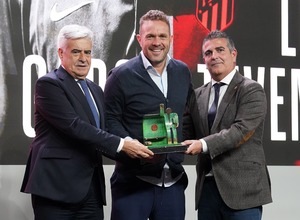 Temp. 23-24 | Premio Ramón Cobo | Luis García Tevenet