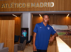 Temp. 23-24 | Renovación contrato profesional Taufik