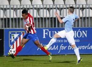 temporada 13/14. Partido Youth League. Atlético-Manchester City
