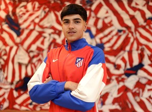 Temp. 24-25 | Renovación contrato profesional Carlos Nuñez