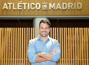 Temp. 25-26 | Ángel Donato entrenador Atlético de Madrid Juvenil A