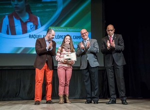 Temporada 2013-2014. Raquel Núñez premiada por el Ayuntamiento de Mora