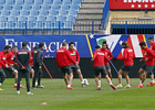temporada 13/14. Entrenamiento en el estadio Vicente Calderón. Equipo calentando