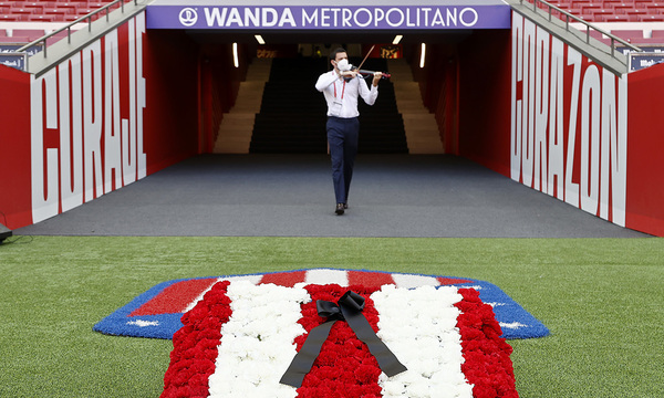 El Wanda Metropolitano vivió un emotivo minuto de silencio
