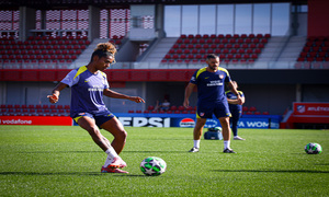 Preparadas para el partidazo ante el Manchester United