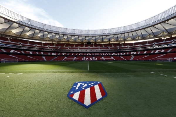 Luis García, de visita por la Ciudad Deportiva - Club Atlético de Madrid ·  Web oficial